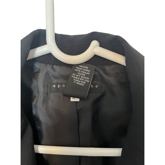 Apostrophe Black Women’s Suit Jacket. Size 16P - Picture 4 of 4